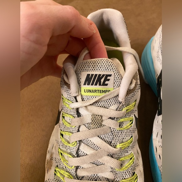 Women’s size 9 Nike Lunartempo running shoes - Picture 4 of 5